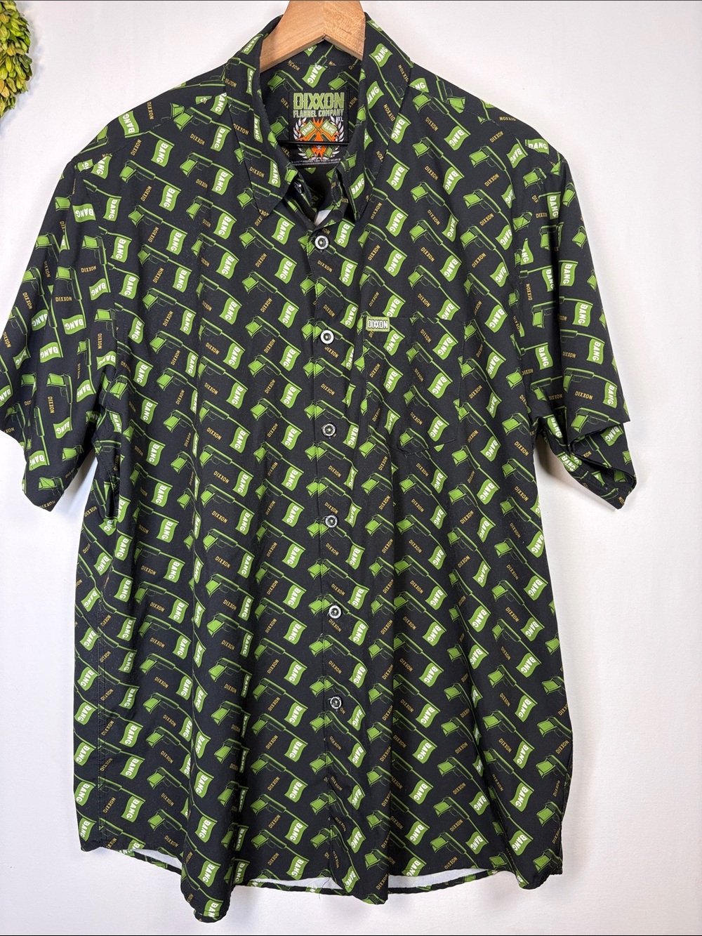 DIXXON Bang Bang Party Short Sleeve Shirt size XL